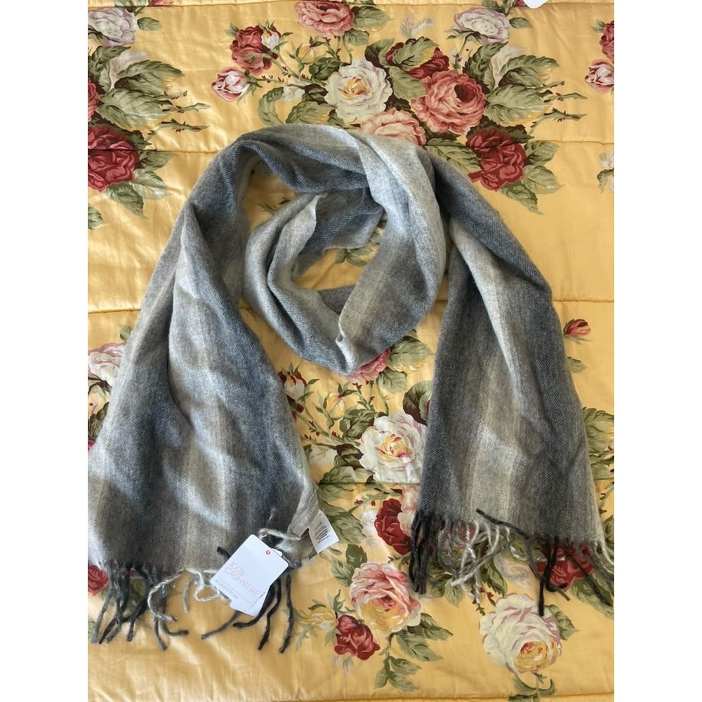 Nordstrom 100% Cashmere Scarf Gray Black Ombre Stripe Fringed NWT NO343866MI